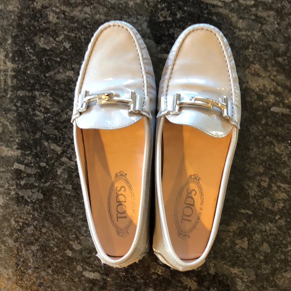 TOD’S driving mocs